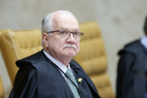 Fachin rejeita pedido para afastar Nunes Marques de ação da CPI do Master