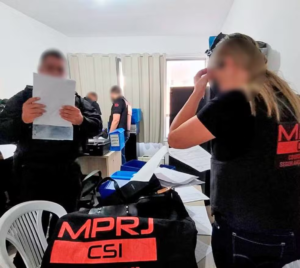 MPRJ cumpre mandados em investigação de contratos de prefeituras da Baixada Fluminense