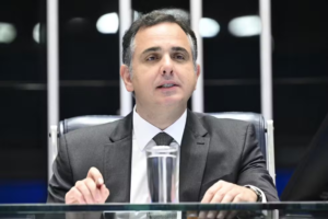PF diz que Pacheco se reuniu com dono de associação investigada para discutir nomeação de presidente do INSS; senador nega
