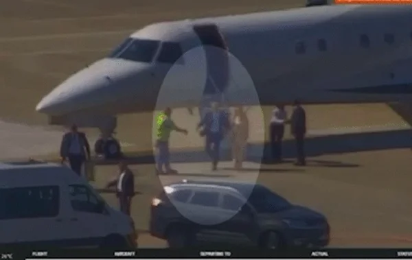 Vídeo registra viagem de Moraes em jatinho de Vorcaro após novo contrato de R$ 50 milhões