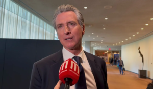Governador da Califórnia teme interferência dos EUA nas eleições do Brasil (VIDEO)